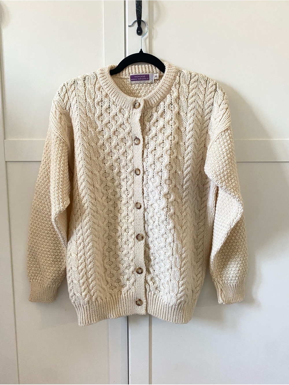 Highland Home Industries 100% Wool Cable Knit Cream Cardigan | Winter Classic M